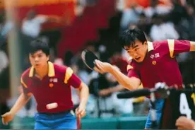国乒首位奥运冠军，入日籍培养多名弟子抗衡中国，退役后回国捞金图片