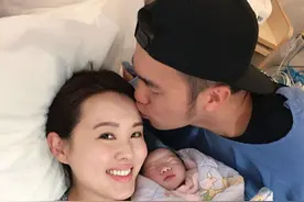 10位女星生完娃晒照：有人素颜能打，有人颜值暴跌，三宝妈最卑微图片