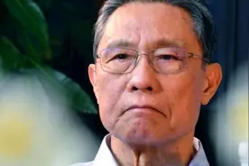 焦晃、陈道明、王学圻、张丰毅和李雪健，谁更适合扮演钟南山？图片