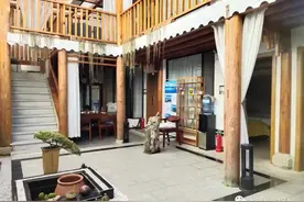 大理古城精品民宿小院6间房转让图片