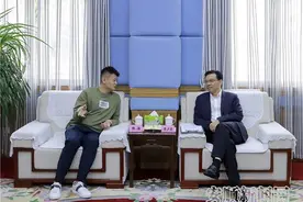 陈少荣会见贵州三力制药股份有限公司董事长张海图片