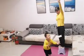 隔辈育儿不科学？这位奶奶的带娃方式风靡全网，她的秘诀在哪里图片