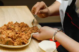 高压锅30秒快煮纯手工制作水饺，免费配送上门图片