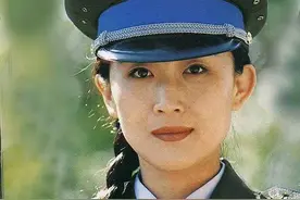 不婚主义陈瑾：56岁低调拍戏，和哥哥约定终身，究竟怎么想的？图片