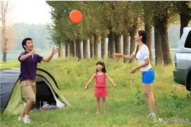世界上最小的女婴，出生时仅25厘米280克，直接打破纪录图片