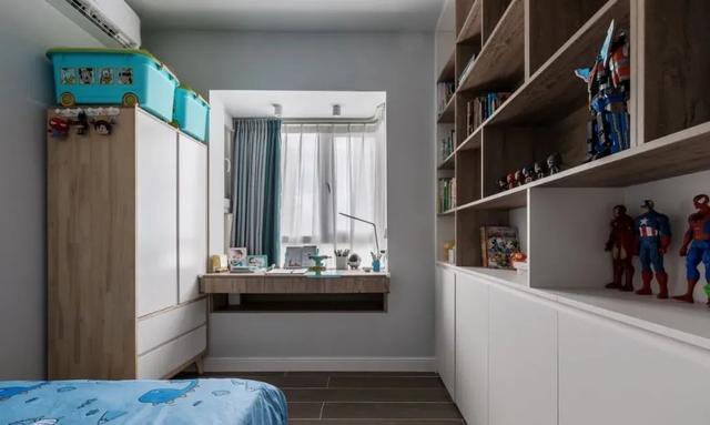 以舒适感为主旋律的88㎡小家，优化布局，两室变三室，好看又好住