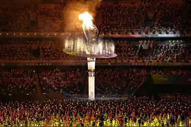 全运会正式开幕！一分钟告诉你“六大火炬手”分别是谁图片