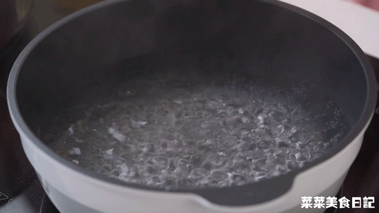 花胶干贝猪骨汤 2026年花胶干贝排骨汤