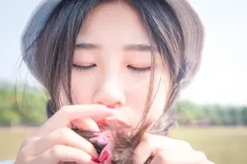 小说：在一声声帅哥中迷失了自我图片