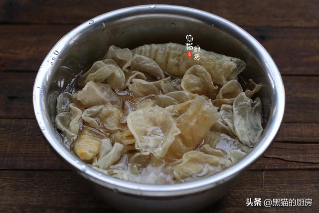 清蒸花胶热量高吗 2026年清蒸花胶热量高吗会胖吗