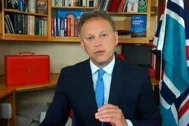 英国宣布调整入境政策！中国留学生入境或可免隔离图片