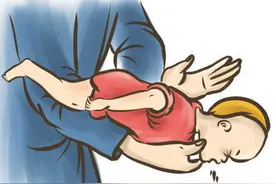 6个月婴儿异物卡喉险丧命，父母学会这两招，关键时刻能救命图片