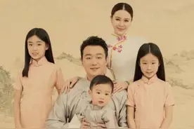 佟大为三胎曝光，5岁儿子眉眼神似爸，41岁关悦保养太好不像妈图片