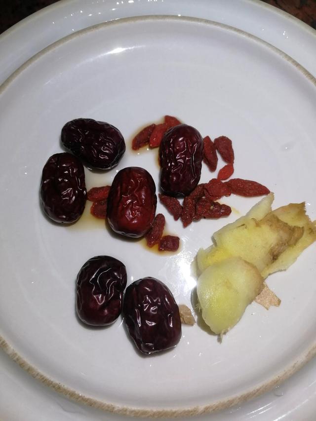 小孩吃花胶煲什么汤好 2026年小孩吃花胶煲什么汤好一点 小孩吃花胶煲什么汤好 2026年小孩吃花胶煲什么汤好一点