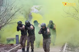 直击武警特战队员“魔鬼周”极限训练，锤炼打赢本领图片