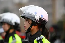 同是公安穿警服，辅警和协警之间看似相同，其实差距真的很大图片