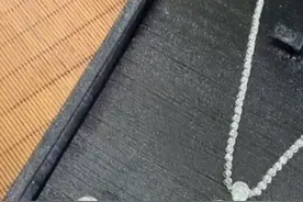 本山传媒娇娇起诉离婚！2千万元翡翠遭分割，曾和富豪交往获巨款图片