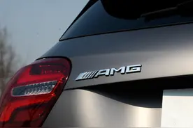 奔驰A45 AMG：地表最强2.0T，人见人爱小钢炮图片