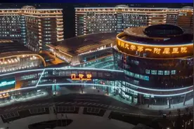 惊魂48小时！被暴雨围困的郑大一附院：手术做了一半忽然停电图片