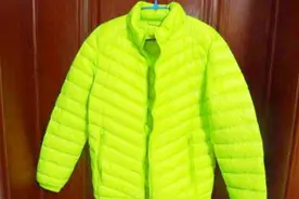 买回来的羽绒服上有鸭子味怎么办？教你小技巧轻松去味