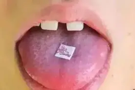 家长孩子请注意！一定要警惕这种新“贴画”！很危险图片