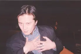 周迅旧爱贾宏声：入戏太深自毁前程，43岁跳楼自杀图片