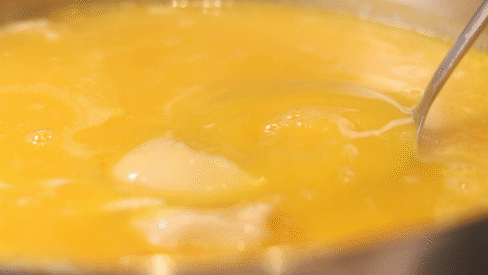 火锅店吃的有黄有稠的花胶鸡锅 2026年火锅店的花胶鸡汤 浓稠