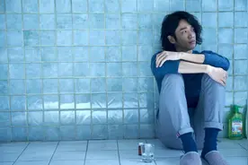 告别的时候，请用力一点图片