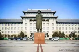 哈军工第一任院长兼政委是陈赓大将，第二任院长与政委分别是谁？图片