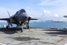 吴健：航母来南海又要搞核电站的事情 英国以为自己是谁？图片