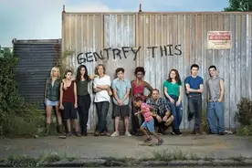 重口味毁三观，最污美剧《无耻之徒》：世界干你，你就扇它图片