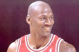 乔丹评最佳阵容：皮蓬、约翰逊入围，科比、奥尼尔、詹姆斯无缘图片