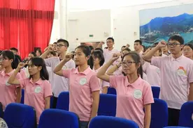 这4种大学生，入党机会更多、胜算更大，班长是其中之一图片