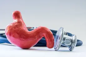 73岁外科专家患癌，抗癌一年离世，他的一个反思，发人深省图片