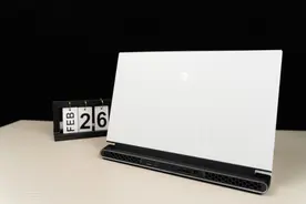 外观精致，性能强大、外星人全新m17 2020版R3 评测图片