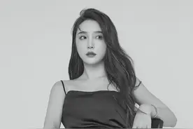 橘子晚报：王冰冰素颜被喷？创1选手结婚，爱豆伴郎团好帅图片