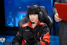 AG被零封，暖阳直接下播，指出一诺的镜不行，阿豆直言暖阳哭了图片