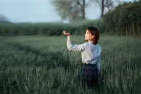 都叫一声“妈”，亲妈和婆婆的三大差别图片