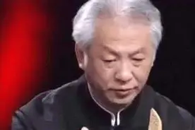 女子带传家宝去鉴宝，得知持宝人丈夫姓氏后，专家：不用鉴定了图片