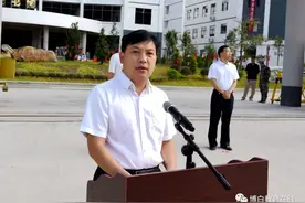 重磅！博白18所新迁建学校同日揭牌启用，按下教育发展“加速键”图片