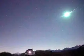 异常天象频现，日本连续3个月出现火球坠落，地球比想象中更危险图片