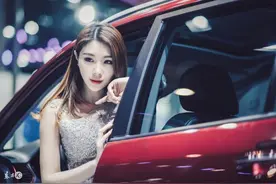 小说：觉醒黑科技系统的他，竟敢嘲讽当红明星图片