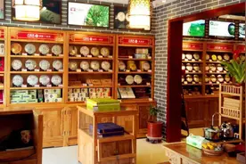 茶叶店一直没人喝茶，为何却不倒闭？茶叶店背后的挣钱逻辑是啥？图片