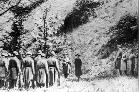 脱衣舞娘玛塔•哈丽，从“艳舞之王”到“女间谍”的传奇人生图片