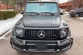 奔驰G63 AMG，黑色和白色哪个更帅？图片