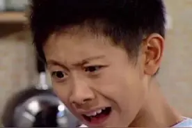 史上最全倒霉蛋动图集合，哈哈哈哈哈哈我笑不活了图片