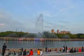 长春又多了一处音乐喷泉，地点就在这里图片