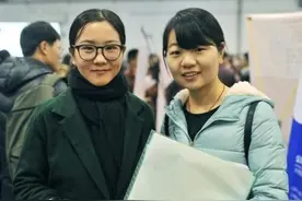 985、211大学毕业的研究生，月薪到底能拿多少？现实将为大家揭秘图片