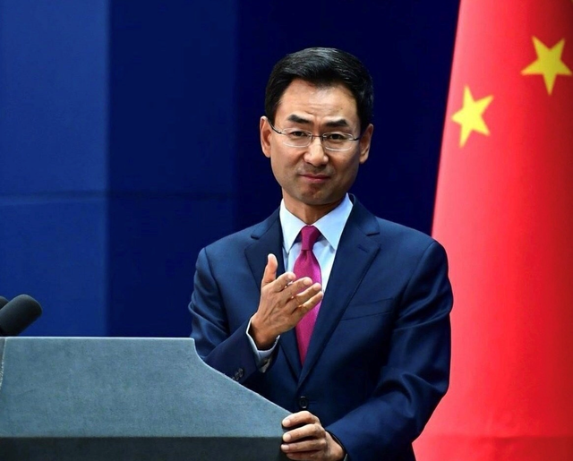 作为中国第30任外交官，今年47岁的耿爽究竟是怎样的人？