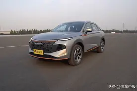 新车｜造型科幻前卫，动力选择丰富，试驾哈弗神兽图片